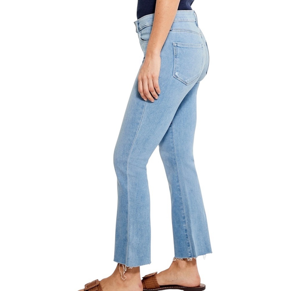 Express Cropped Flare Light Wash High Rise Raw Hem Stretch Jeans Size 12 Long - Picture 3 of 13